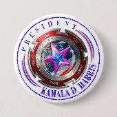 Harris-Walz Stamp Shield Button (Voorkant)