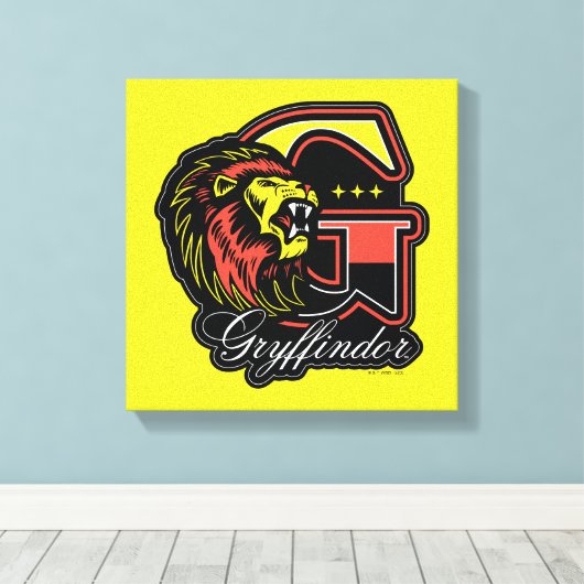 HARRY POTTER™ | GRYFFINDOR™ Athletic Badge Canvas Afdruk (Insitu (Houten vloer))