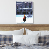 HARRY POTTER™ & Hedwig in HOGWARTS™ Courtyard Canvas Afdruk (Insitu (Slaapkamer))