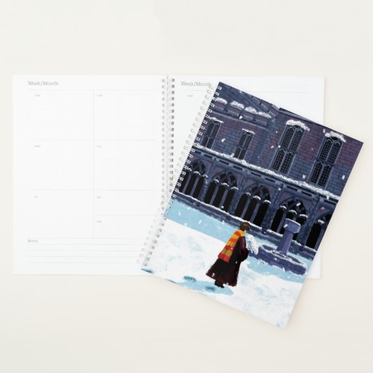 HARRY POTTER™ & Hedwig in HOGWARTS™ Courtyard Planner (Display)