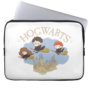 HARRY POTTER™, Hermione, & Ron vliegen over HOGWAR Laptop Sleeve