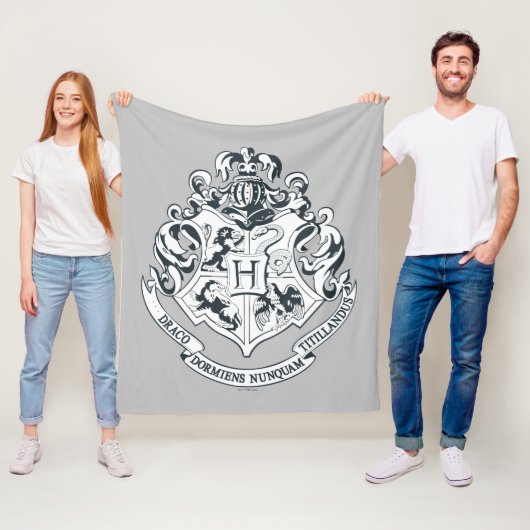 Harry Potter | Hogwarts Crest - Black and White Fleece Deken (In situ)