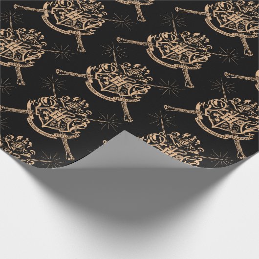 Harry Potter | Hogwarts Gekruiste Toverstokken Wap Cadeaupapier (Hoek)