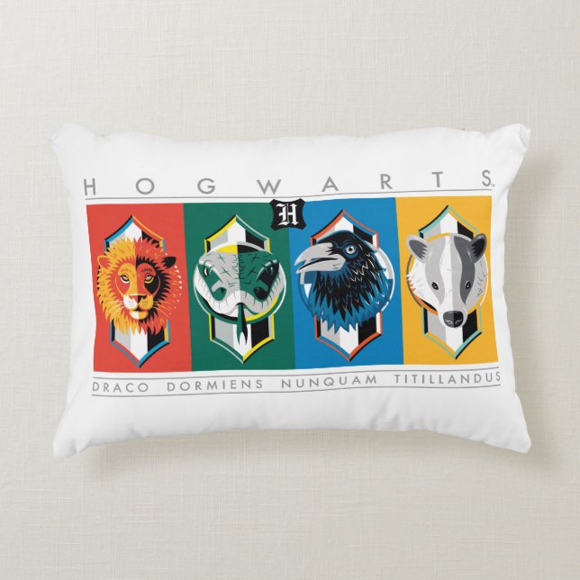 Harry Potter | HOGWARTS™ Huis-symbolen Accent Kussen (Voorkant)