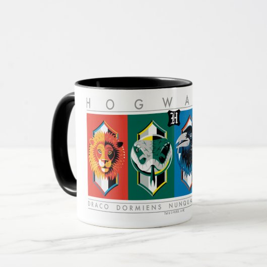 Harry Potter | HOGWARTS™ Huis Symbolen Mok (Voorkant links)