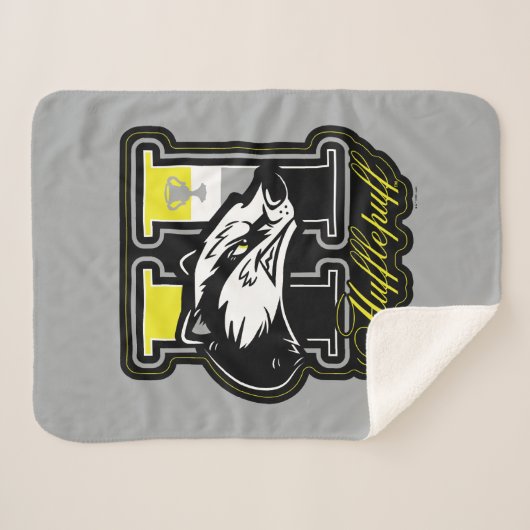 HARRY POTTER™ | HUFFLEPUFF™ Athletic Badge Sherpa Deken (Voorkant (horizontaal))