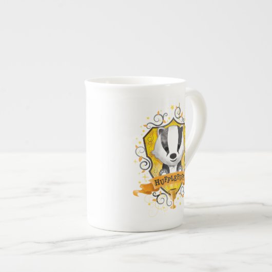 Harry Potter | HUFFLEPUFF™ Crest opladen Porselein Kop (Voorkant rechts)