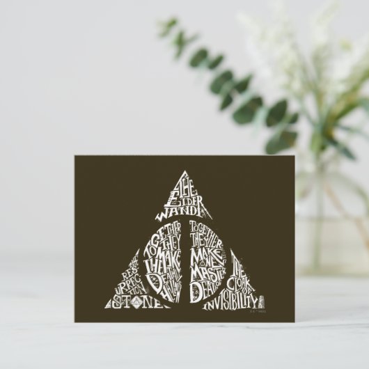 Harry Potter Spell | DEATHLY HALLOWS Typography Gr Briefkaart (Staand voorkant)