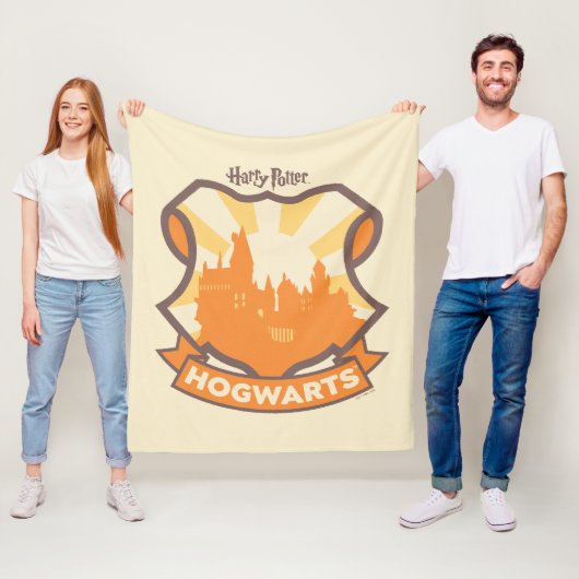 HARRY POTTER™ | Summer Magic HOGWARTS™ Crest Fleece Deken (In situ)