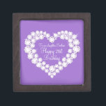 Hart dochter 21e verjaardag geschenkdoos premium opbergdoosje<br><div class="desc">diamant grafisch effect op paarse keepsake geschenkdoos. Perfect om een extra speciaal cadeau voor uw dochter te presenteren op een speciale 21e verjaardag. Geschenkdoos met de tekst: "Aan onze dochter Eveline. Gelukkige 21ste Verjaardag",  of kan met uw eigen woorden en naam worden aangepast. Exclusief ontwerp van Sarah Trett.</div>