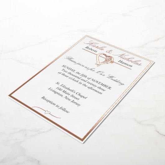 Hart en Rozen, Elegant White Wedding Folie Uitnodiging (Gedraaid)