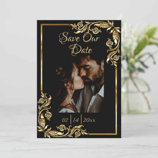 Hart, Foto & Goud Lijst op Zwart Save The Date (Staand voorkant)