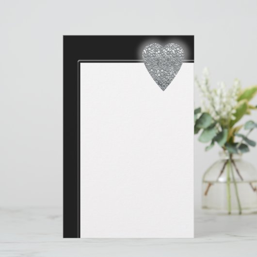 Hart. Gedrukt lichtgrijs en middelgrijs patroon. Briefpapier (Staand voorkant)