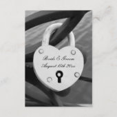 Hart hangslot foto met sleutelgat verticale bruilo informatiekaartje (Voorkant)