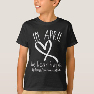 Hart In April Draag we Paarse epilepsie bewustzijn T-shirt