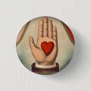 Hart in de hand ronde button 3,2 cm