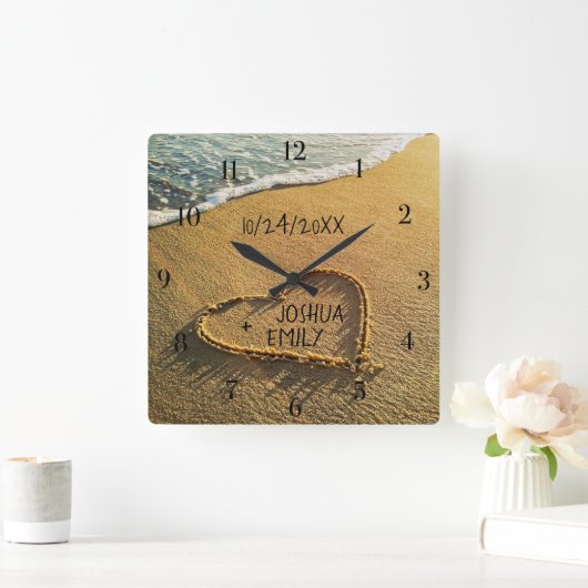 Hart in het Zand Strand Tropisch Zeezicht Vierkante Klok (Huis)