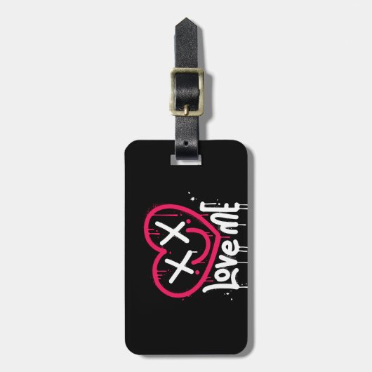 Hart karakter met dode ogen en glimlach gespoten bagagelabel (Voorkant verticaal)