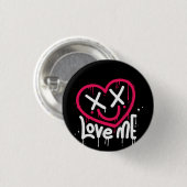Hart karakter met dode ogen en glimlach gespoten ronde button 3,2 cm (Voorkant /achterkant)