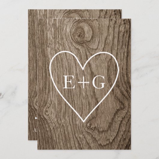 Hart met initialen op houten bruiloft koppels douc kaart (Voorkant / Achterkant)