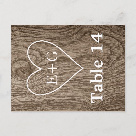 Hart met initialen op houten huwelijkstafelnummer briefkaart (Voorkant)