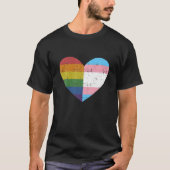 Hart met regenboog en transgendervlag voor pride t-shirt (Voorkant)