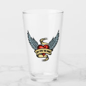 hart met wings, liefde geeft je wonden glas (Voorkant)