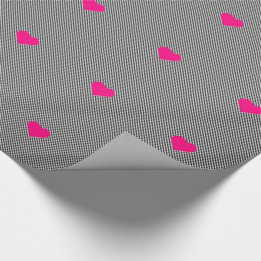 Hart met zwarte en witte cheques cadeaupapier (Hoek)