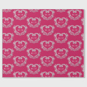 Hart monogram goud op bessen rode bruiloft cadeaupapier (Vlak)