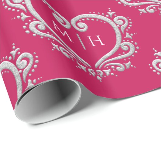 Hart monogram goud op bessen rode bruiloft cadeaupapier (Rol Hoek)