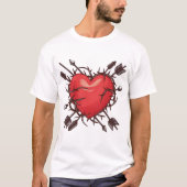 Hart omringd door doornen met pijlen t-shirt (Voorkant)