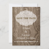Hart op hout rustieke bruiloft Save the Date (Achterkant)
