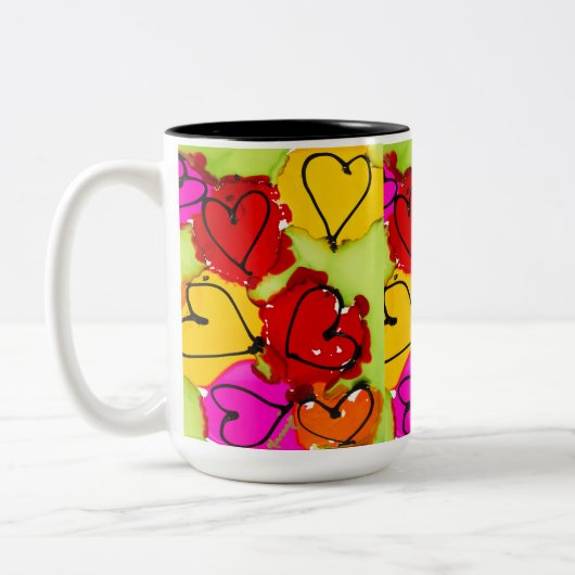 Hart overal waar de Mok van de Koffie van de Omvan (Links)