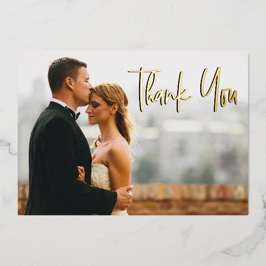 Hartelijk bericht aangepaste trouwfoto Dank u Folie Feestdagenkaart (Voorkant)