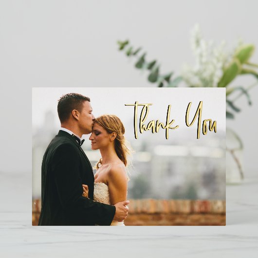 Hartelijk bericht aangepaste trouwfoto Dank u Folie Feestdagenkaart (Staand Voorkant)