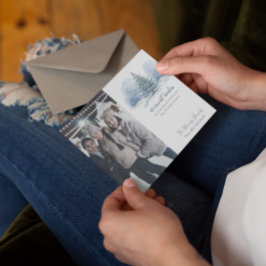 Hartelijke Groeten Sneeuw Besneeuwde Groene Boom Feestdagenkaart