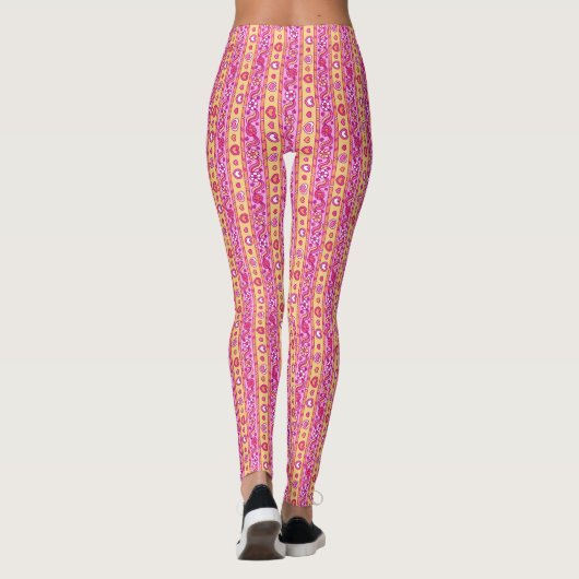 Harten en bloemen gestreepte patroon roze geel leggings (Achterkant)