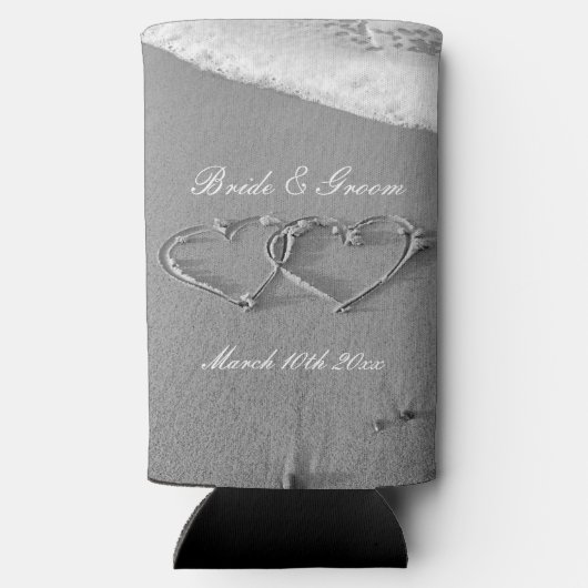 Harten getekend op het strand en op de gebruikelij seltzer blikjeskoeler (Achterkant)