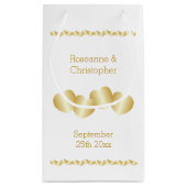 Harten Ontwerp Goudkleurige Bruiloft Klein Cadeauzakje (Achterkant)