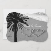 Harten op zandstrandtrouwuitnodigingen kaart (Achterkant)