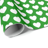 Harten, wit op groenboek cadeaupapier (Rol Hoek)