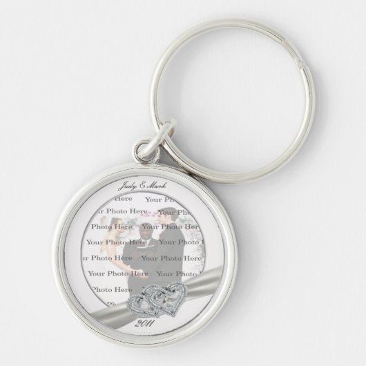 Harten Witte Bruiloft Ronde Zilveren Sleutelhanger (Voorkant)