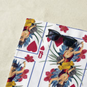 Hartenkoningin en bloemen strandlaken (In situ)