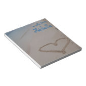 Harthart gepersonaliseerd in zand strand notitieblok (Schuin)