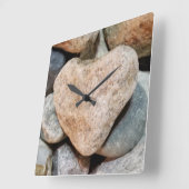 Hartslag van Stone Natural Heart Shaped Rock Vierkante Klok (Hoek)
