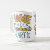 Hartverwarmend Gezellige Zonnebloem Oma's Liefde Koffiemok (Voorkant links)