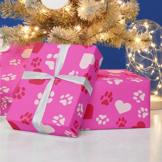 Hartvormen & Cat Paw Prints Crimson & Soft Pink Cadeaupapier (Feestdagen)
