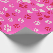Hartvormen & Cat Paw Prints Crimson & Soft Pink Cadeaupapier (Hoek)