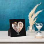 Hartvormig 2 foto collage fotoplaat<br><div class="desc">Dit Custom Heart Shaped Photo-ontwerp regelt uw favoriete herinneringen prachtig in de vorm van een hart, symboliseert liefde en verbinding. Perfect voor speciale gelegenheden zoals jubilea, bruiloften of Valentijnsdag, dit ontwerp benadrukt uw gekoesterde momenten zinvol en kunstzinnig. De unieke lay-out creëer een visueel boeiende aandenken, ideaal voor geschenken of persoonlijke...</div>