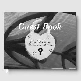 Hartvormig hangslot foto bruiloft gastenboek